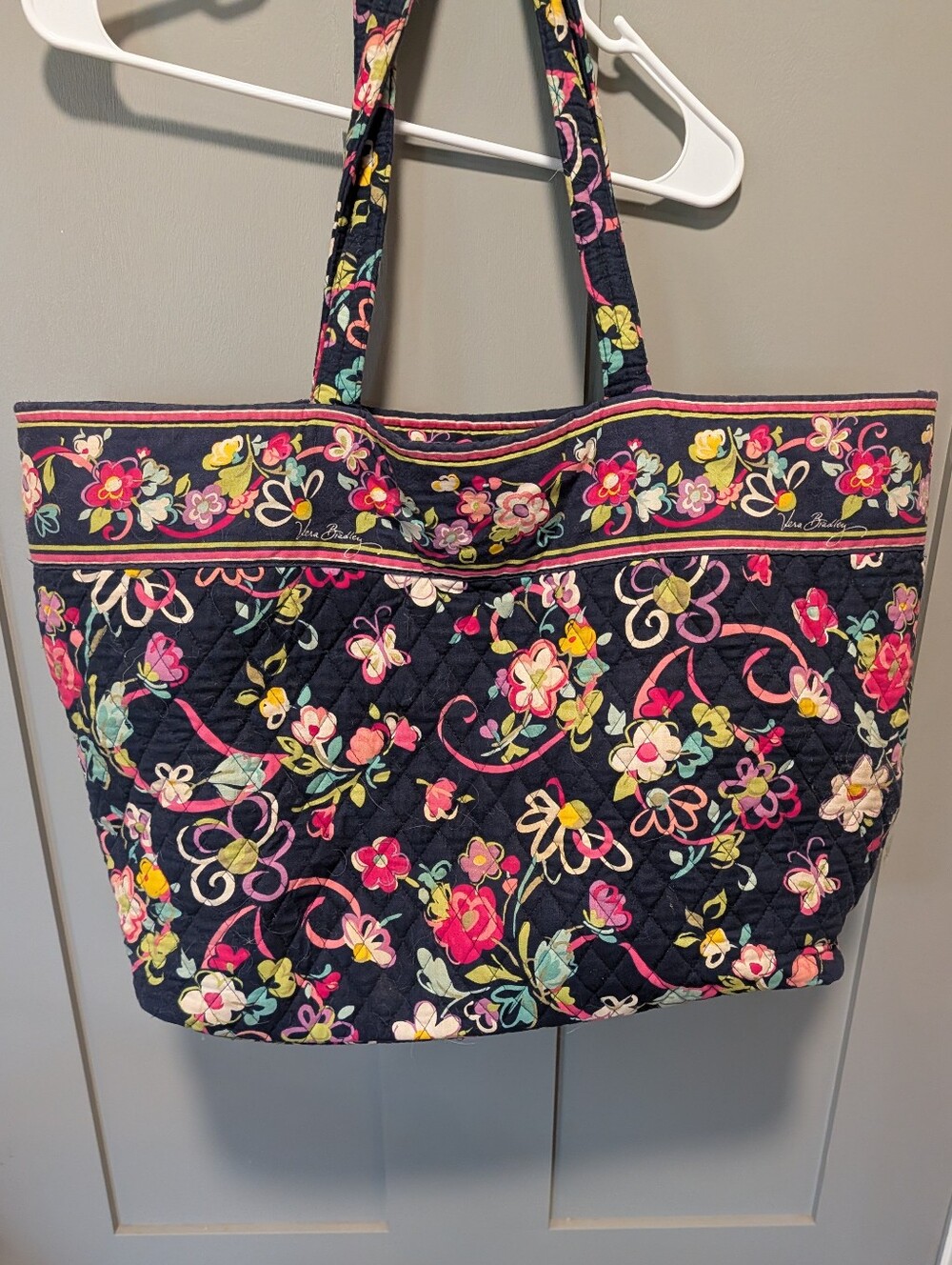 Vera Bradley Tote/Large Travel Bag